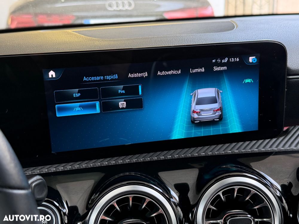 Mercedes-Benz A 180 Sedan 7G-DCT - 27