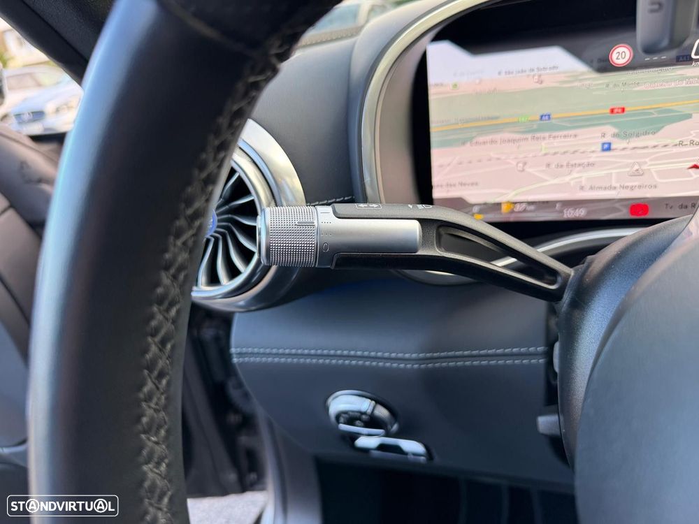 Mercedes-Benz SL 43 AMG Standard - 29