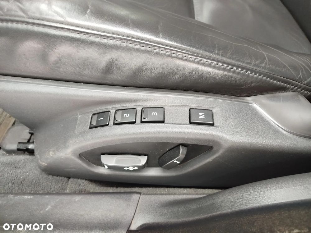 Volvo V70 - 30