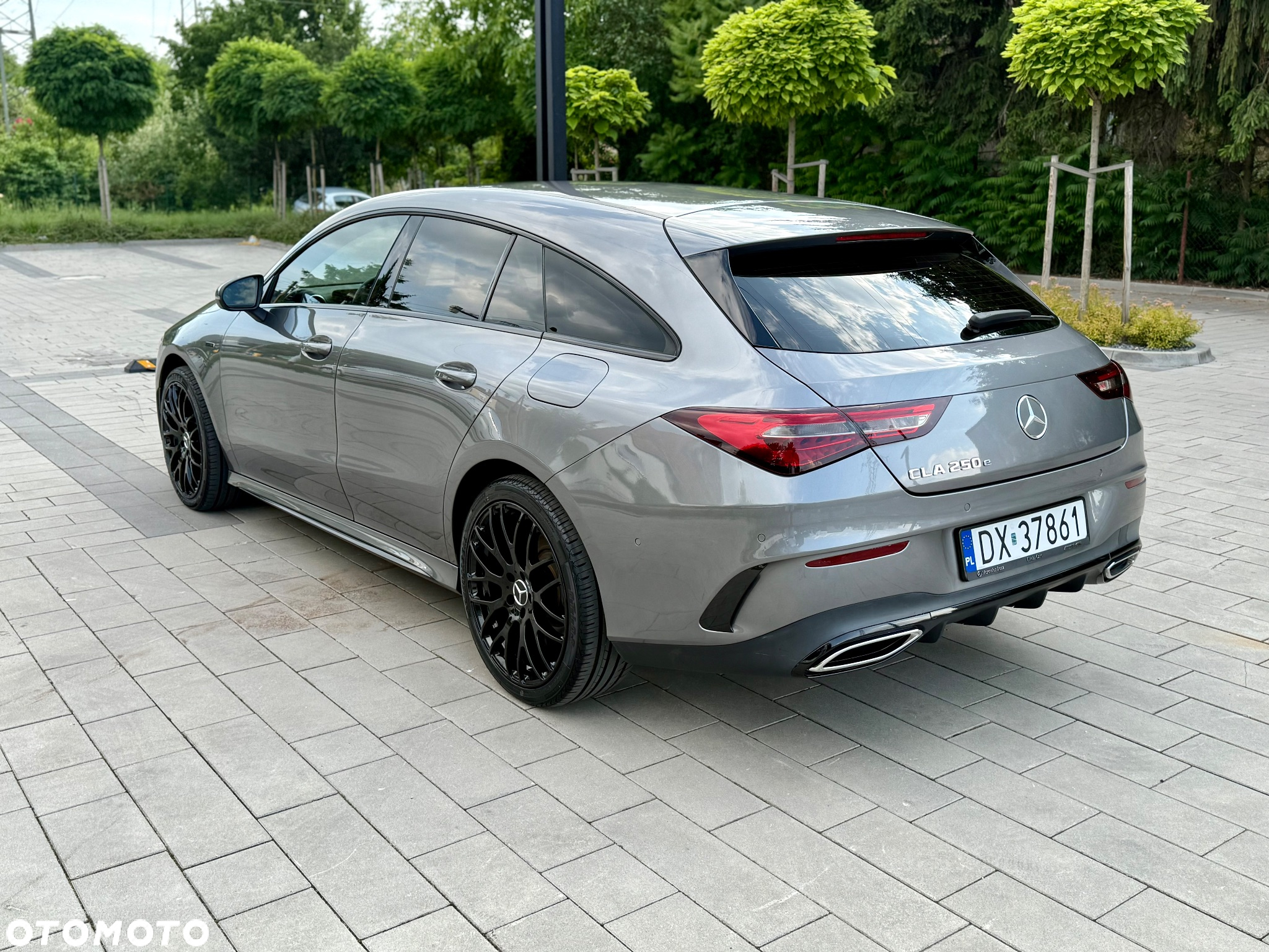 Mercedes-Benz CLA 250 e Shooting Brake 8G-DCT Edition AMG Line - 11