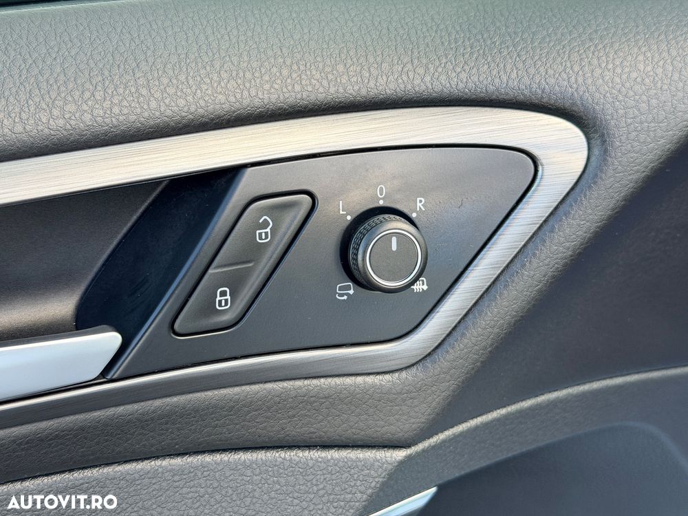 Volkswagen Golf Variant 2.0 TDI 116CP DSG Life - 11