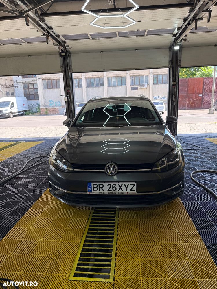 VOLKSWAGEN Golf 2020 — imagine 5