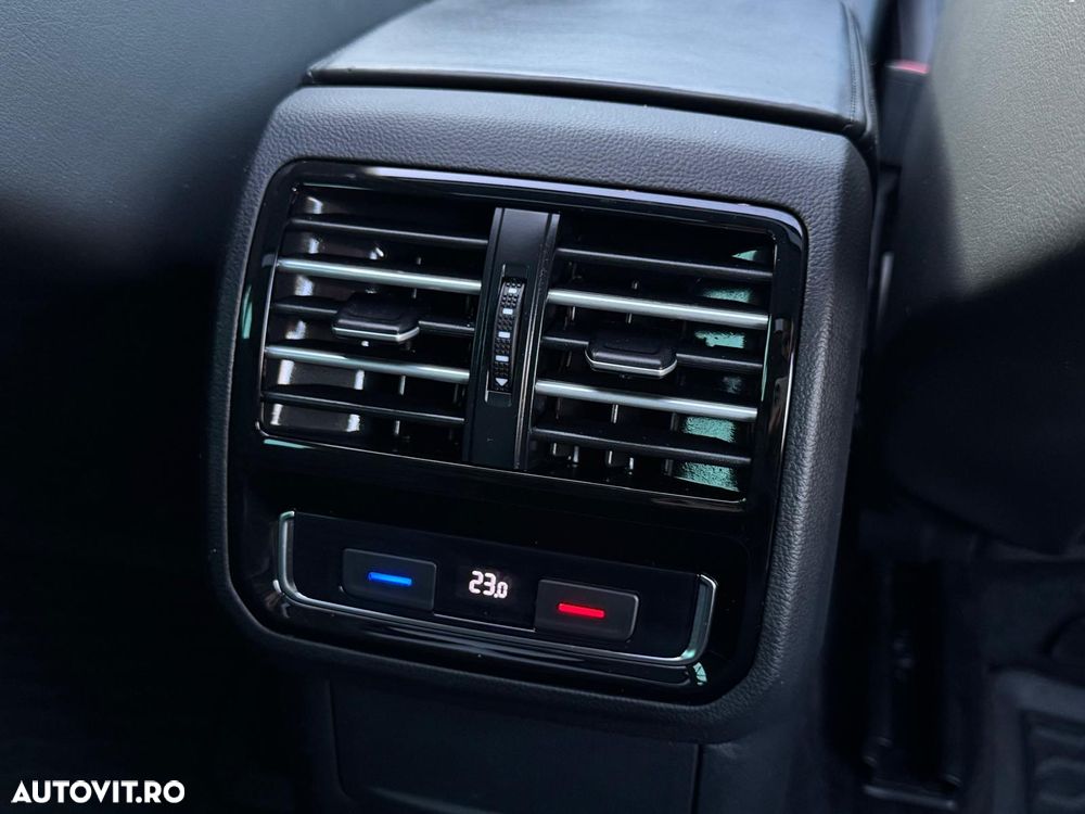 Volkswagen Passat Alltrack 2.0 TDI DSG 4Motion - 14