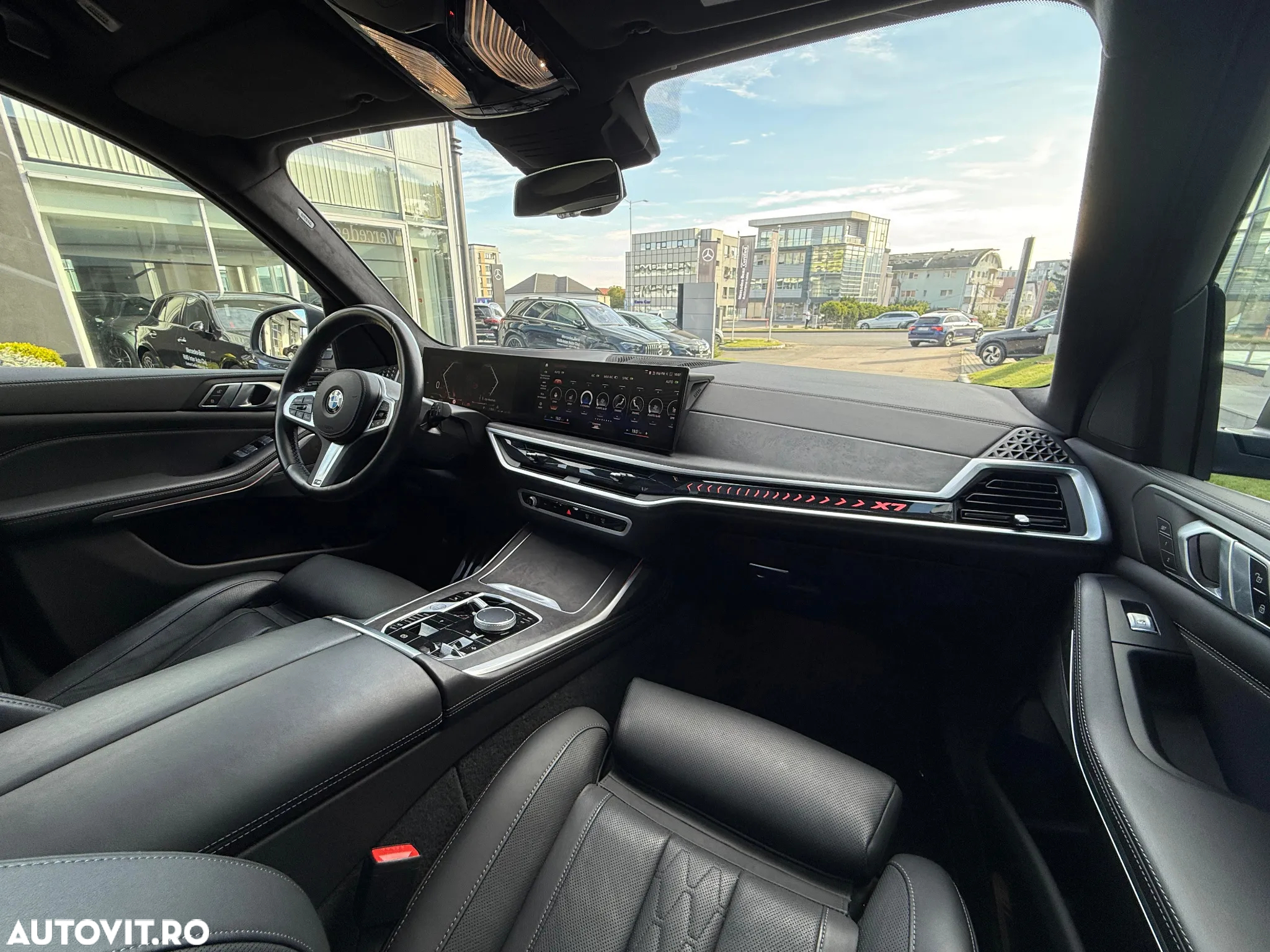 BMW X7 xDrive40i AT MHEV - 29