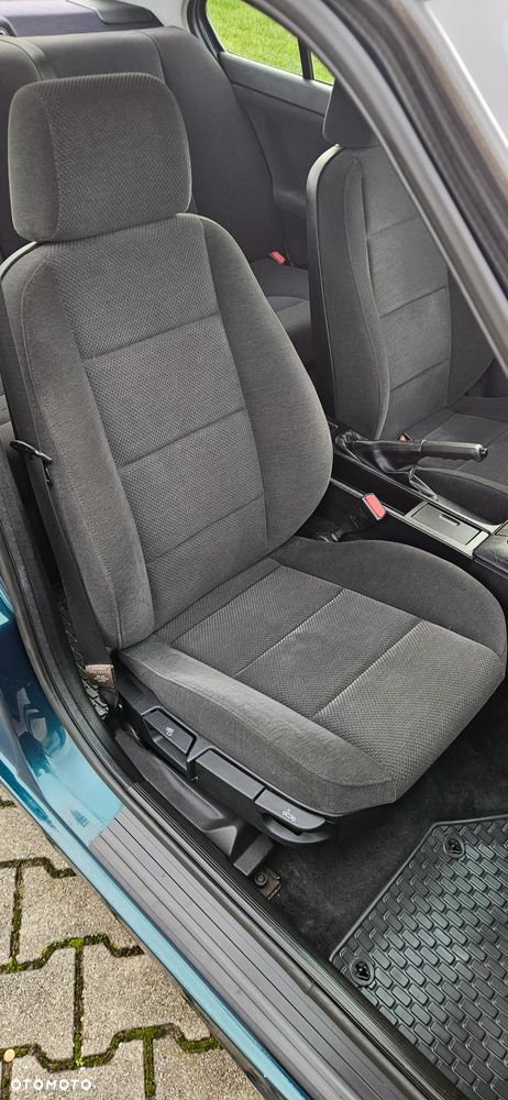 BMW Seria 3 316i - 6