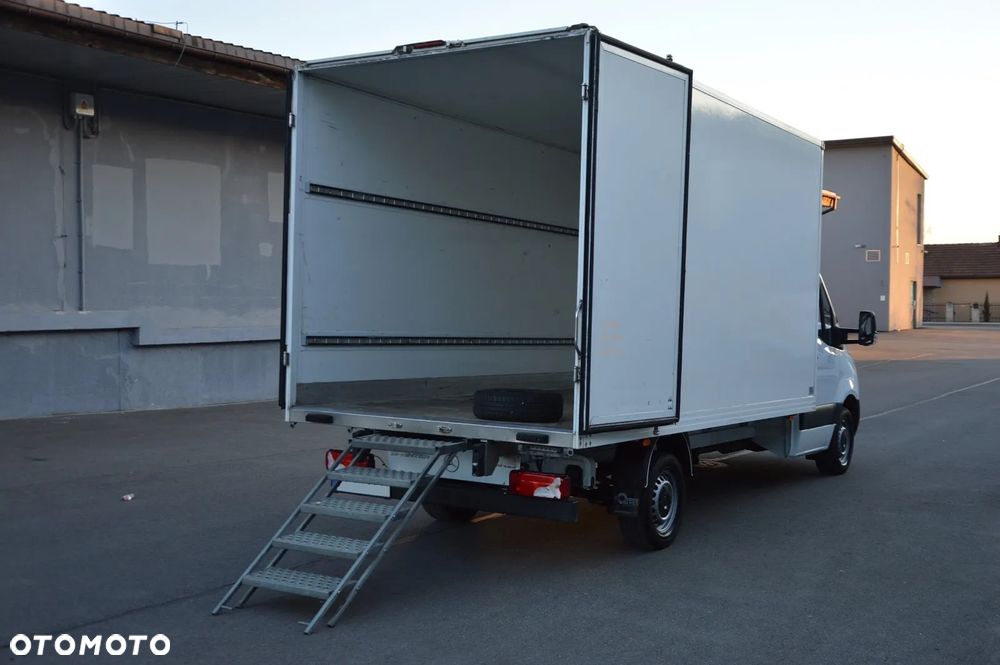Mercedes-Benz SPRINTER 314 414 514 - 22