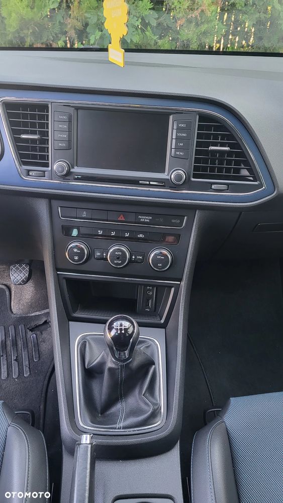 Seat Leon 1.6 TDI Start&Stop CONNECT - 6