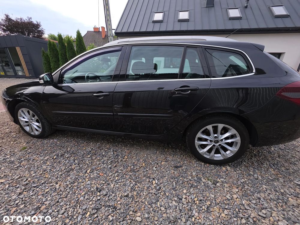 Renault Laguna 2.0 dCi Black Edition - 6