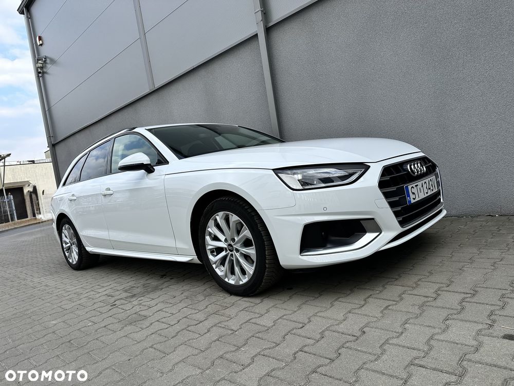 Audi A4 Avant 35 TDI mHEV S tronic - 2