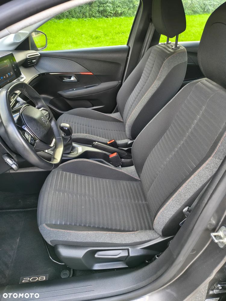 Peugeot 208 1.2 PureTech Allure S&S - 8