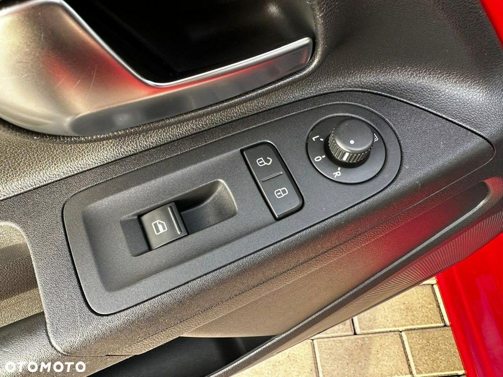 Volkswagen up! (BlueMotion Technology) move - 15