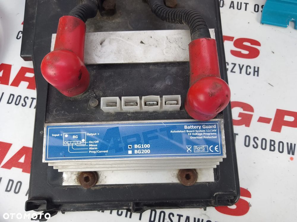 przetwornica samochodowa 12v 230v 600 watt power source pure 600 - 4