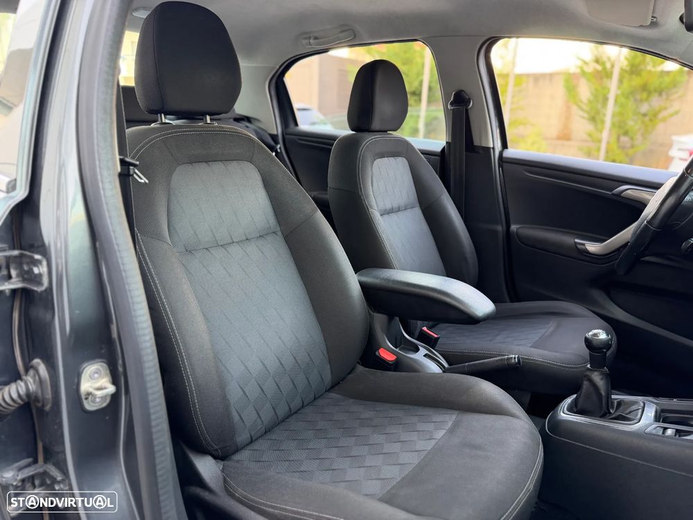 Citroën C-Elysée 1.2 PureTech Shine - 6