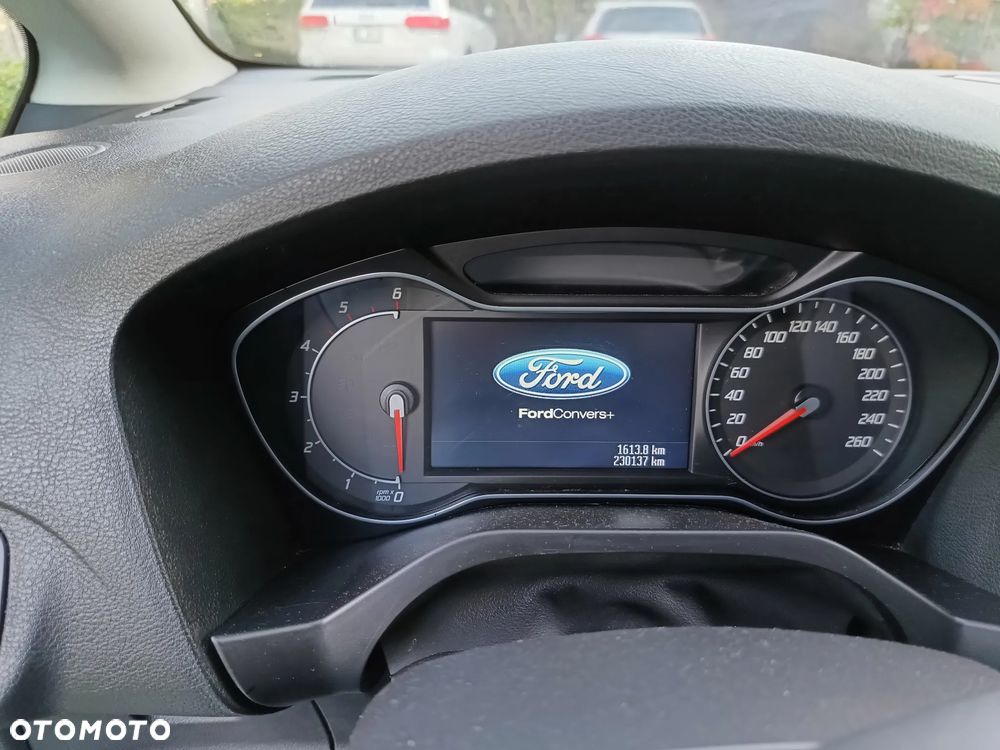 Ford S-Max 2.0 TDCi DPF Titanium - 14