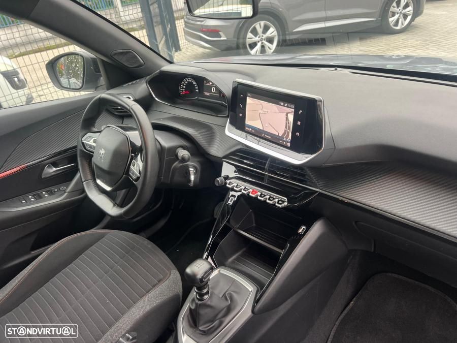 Peugeot 2008 1.2 PureTech Active - 5