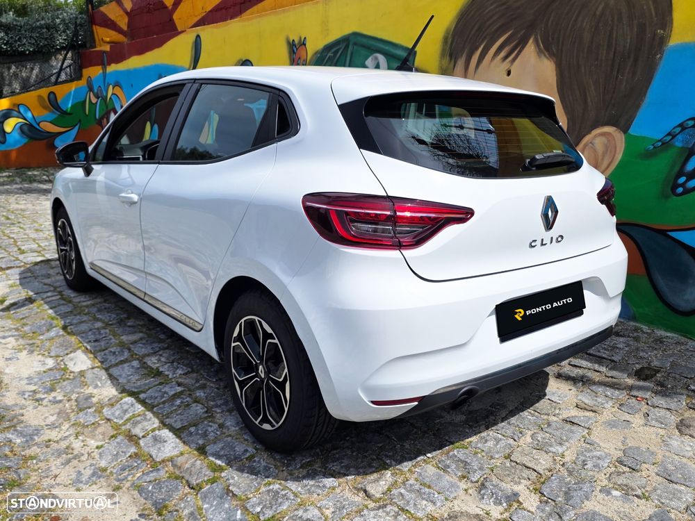 Renault Clio - 2