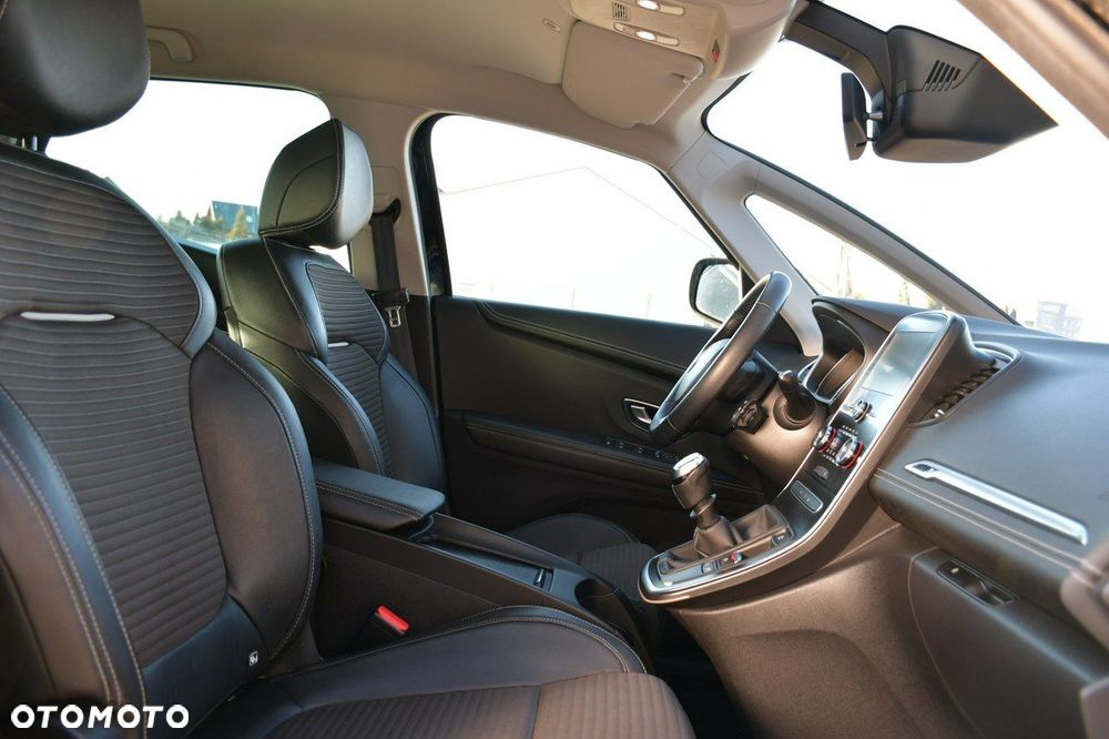 Renault Scenic BLUE dCi 120 LIMITED - 13