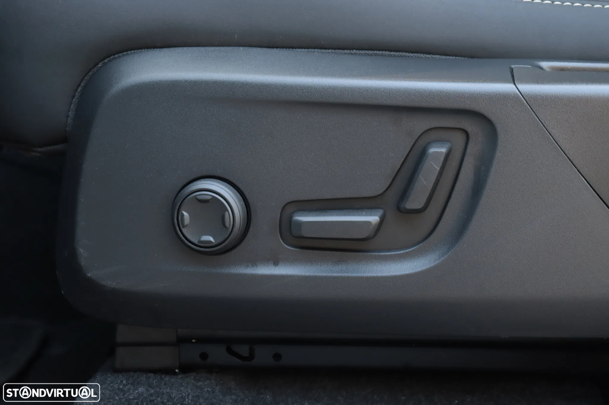 Volvo C40 Recharge Twin Ultimate - 12