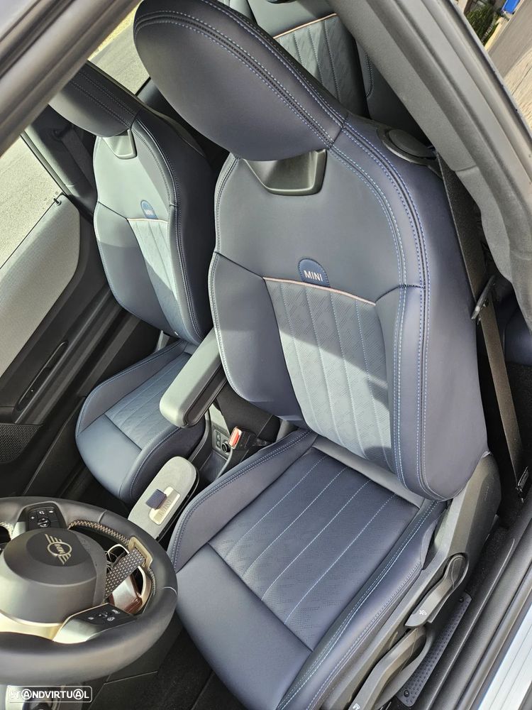 MINI 3 Portas Cooper C Favoured M - 6