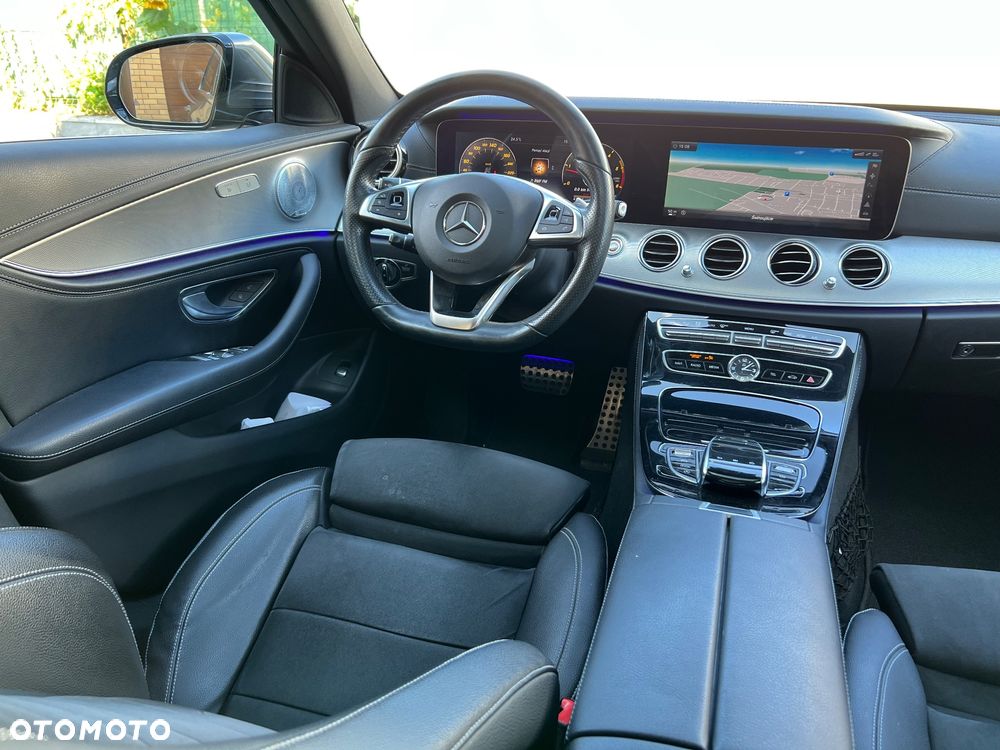 Mercedes-Benz Klasa E 220 d 9G-TRONIC - 10