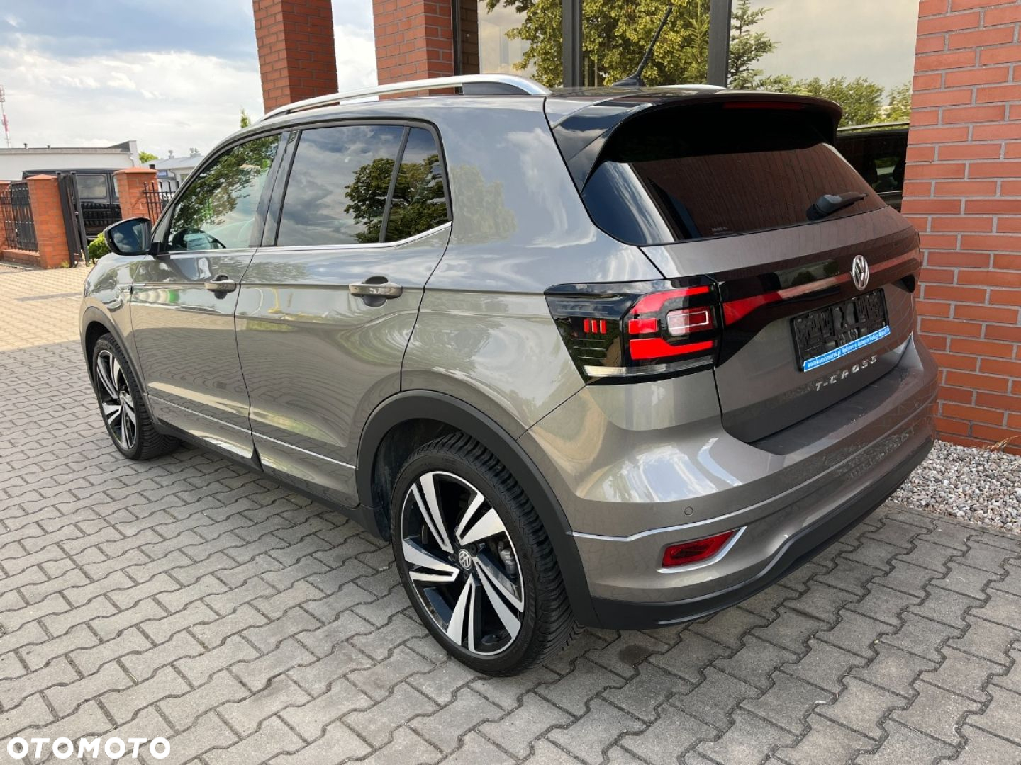 Volkswagen T-Cross 1.0 TSI R-Line DSG - 3