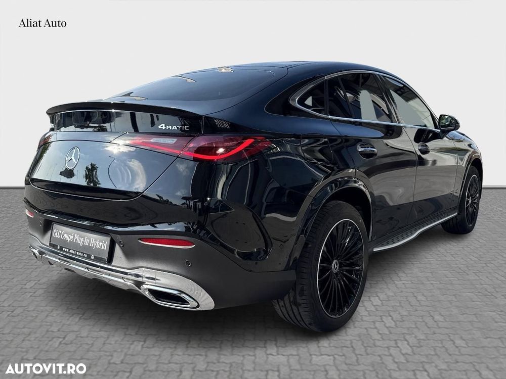 Mercedes-Benz GLC Coupe 300 e 4MATIC - 4