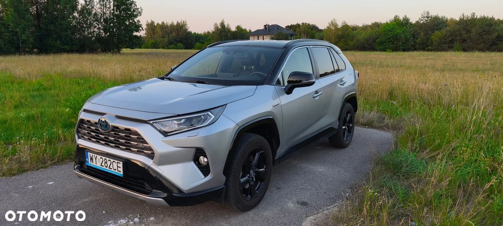 Toyota RAV4 - 4