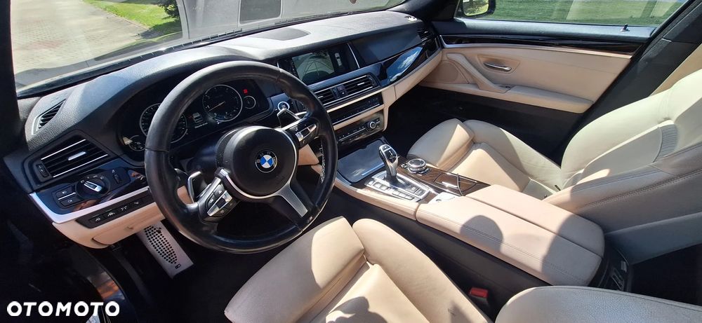 BMW Seria 5 535d xDrive Touring - 17
