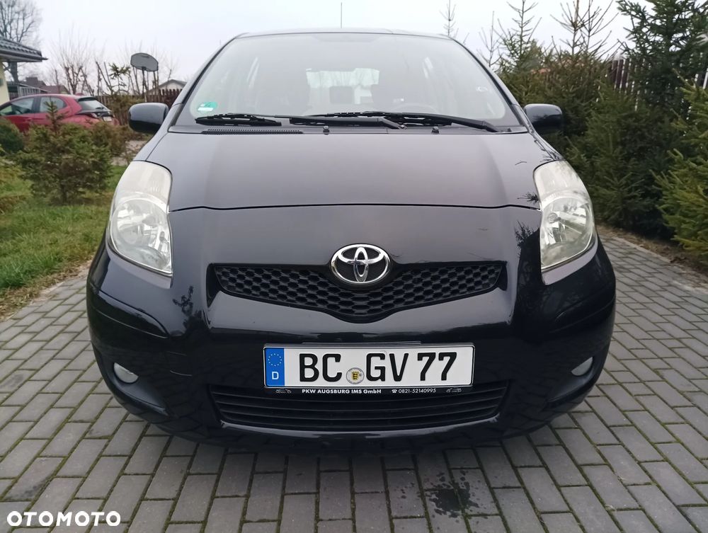 Toyota Yaris 1.33 VVT-i Cool - 1