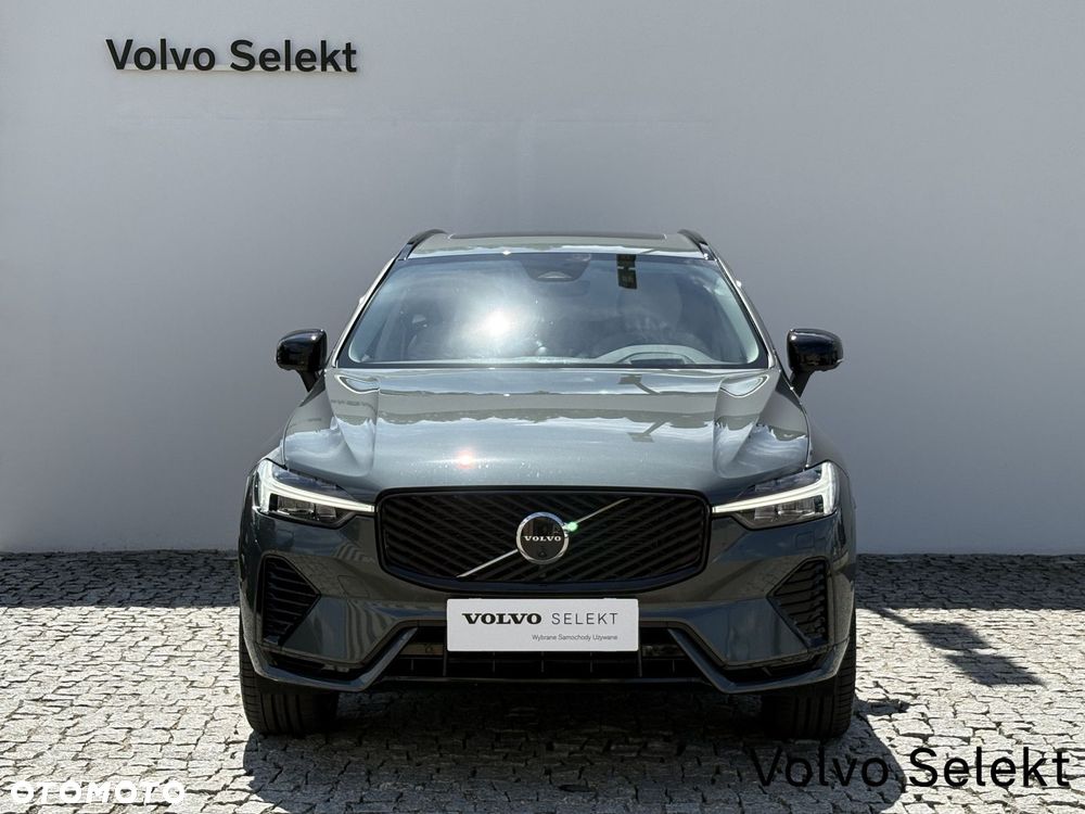 Volvo XC 60 - 4