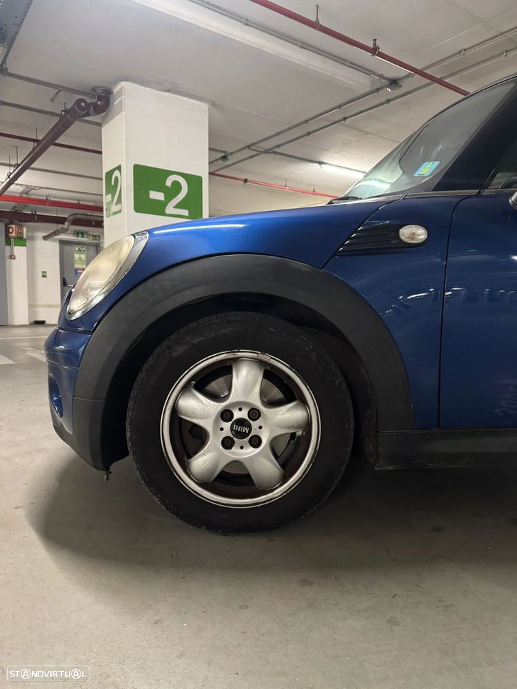 MINI 3 Portas Cooper D - 17