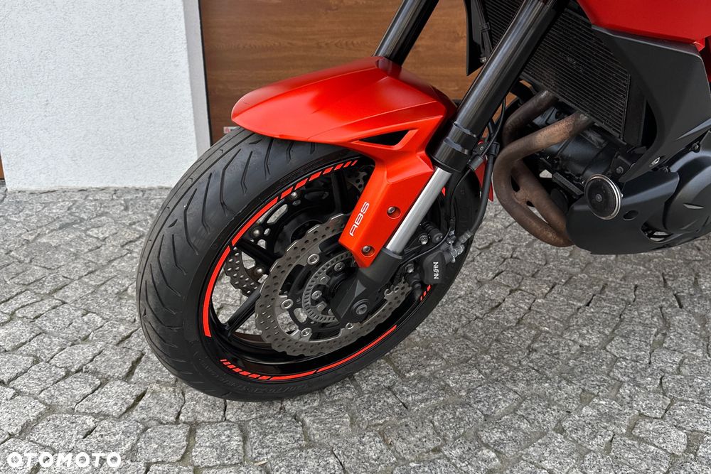 Kawasaki Versys 650 - 14