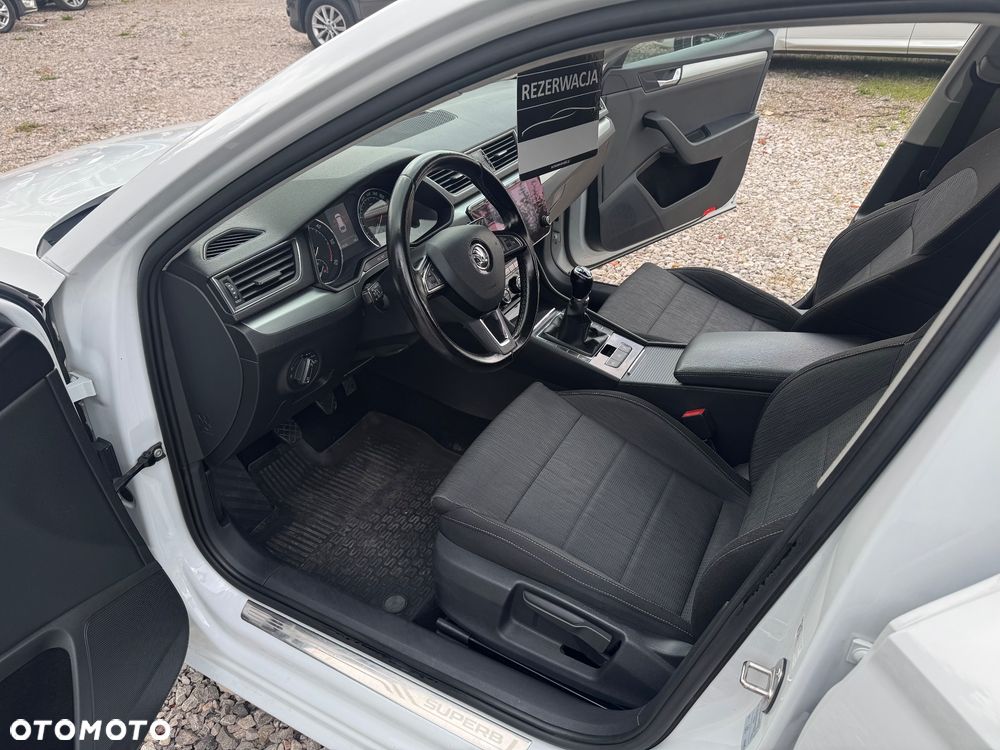 Skoda Superb - 11