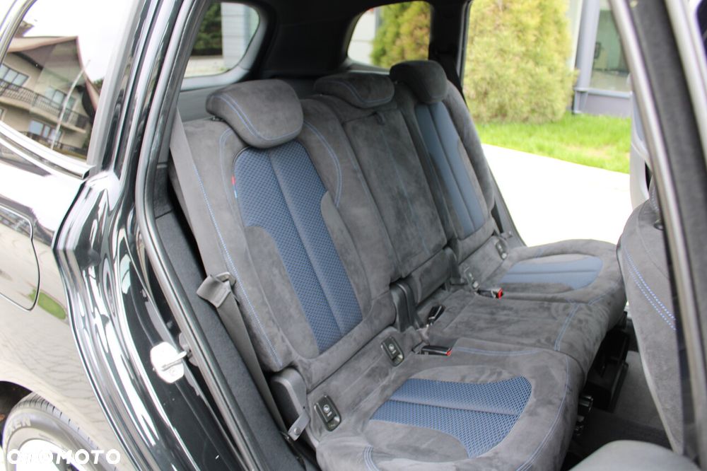 BMW Seria 2 220d xDrive Sport-Aut M Sport - 37