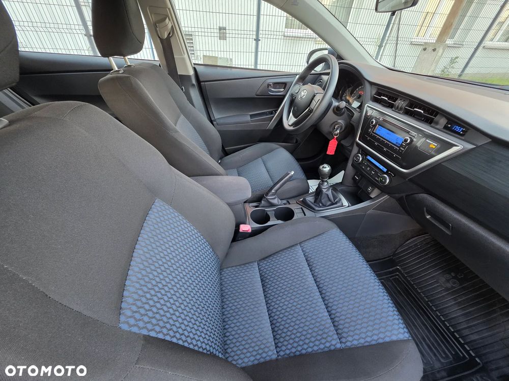 Toyota Auris 1.6 Active - 12