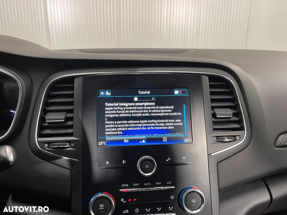 Renault Megane Blue dCi 116 EDC Zen - 11