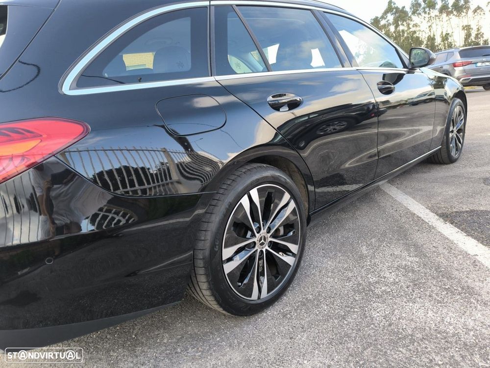 Mercedes-Benz C 300 e T 9G-TRONIC Avantgarde - 4