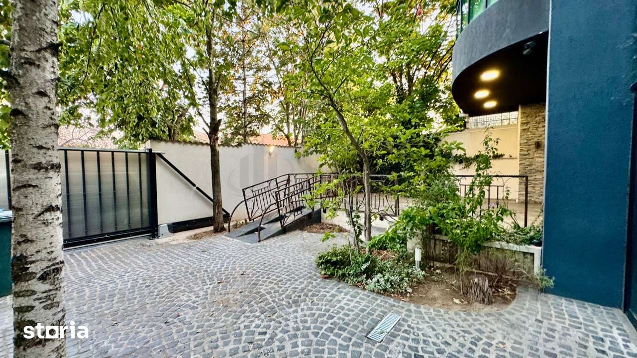 Vila 8 camere I Lift 13 Persoane I 9 Parcari I Rezidential I Comercial - Imagine principală: 3/15
