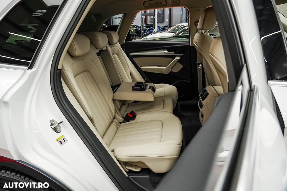 Audi Q5 40 TDI quattro S tronic MHEV Advanced - 10