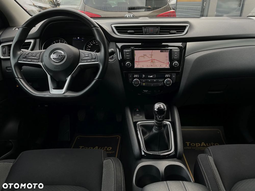 Nissan Qashqai 1.3 DIG-T TEKNA - 35