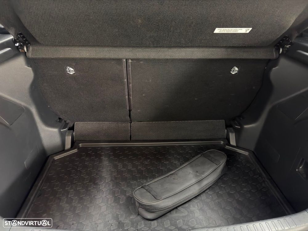 Toyota Yaris 1.5 HDF GR Sport - 45