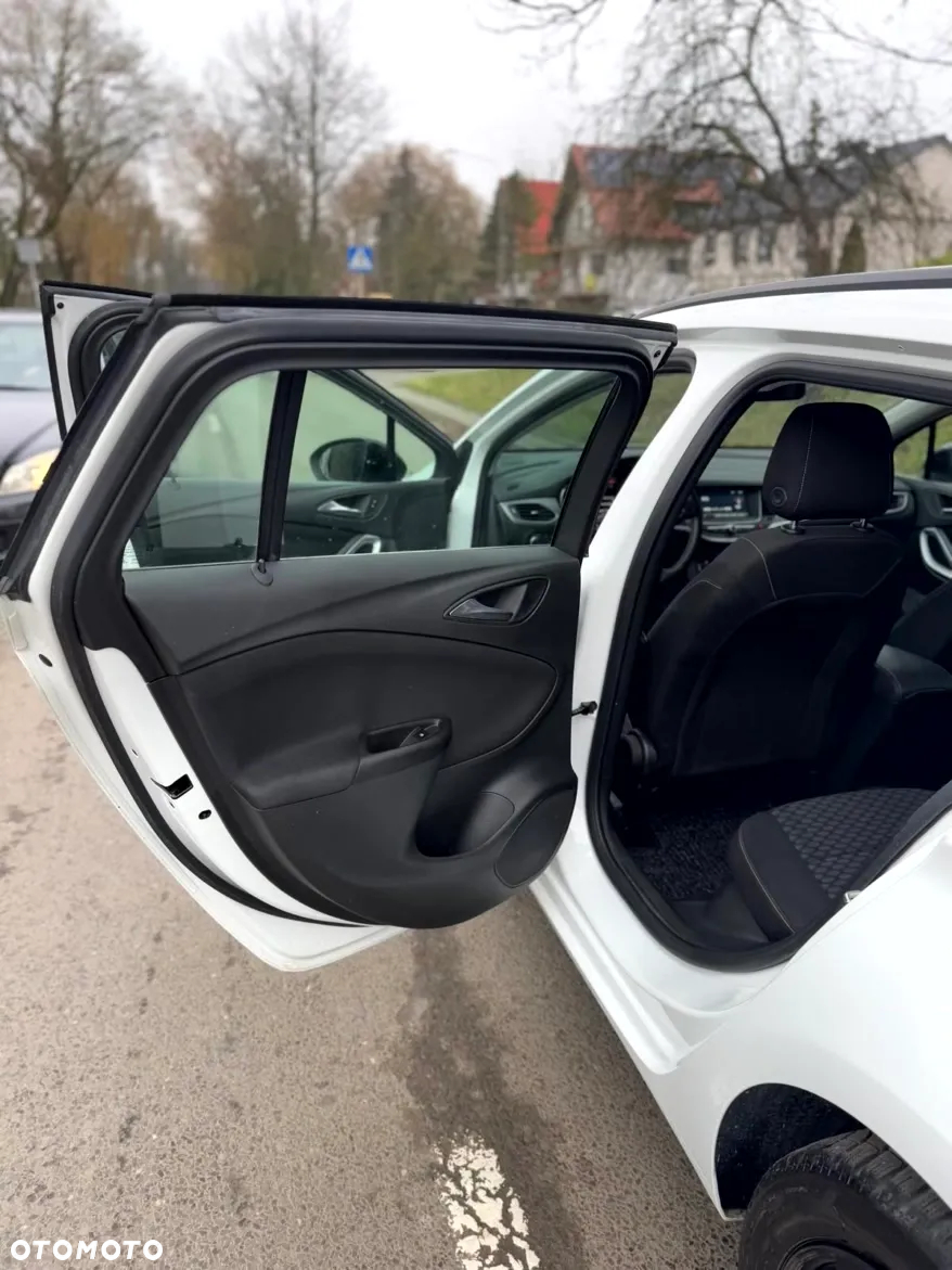 Opel Astra 1.6 CDTI Sports Tourer Active - 13