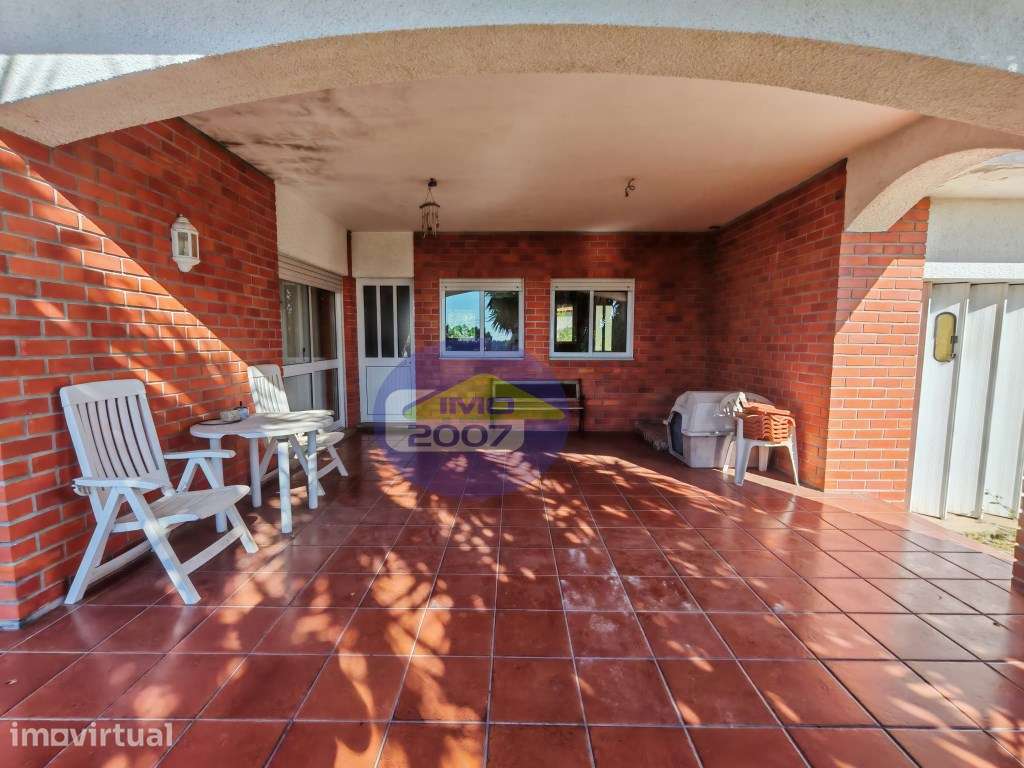 Fantástica Moradia T3+1 com Salão na Mansarda e Piscina no Jardim -... - Grande imagem: 4/35