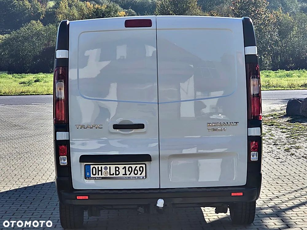 Renault TRAFIC - 10