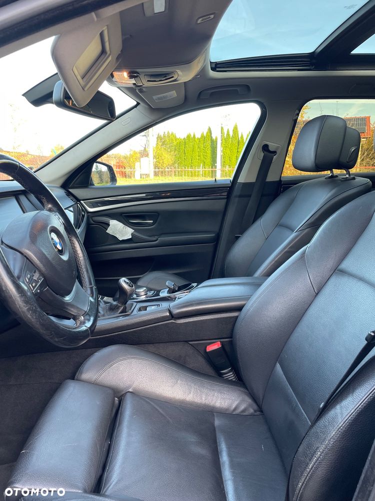 BMW Seria 5 ver-520d - 9