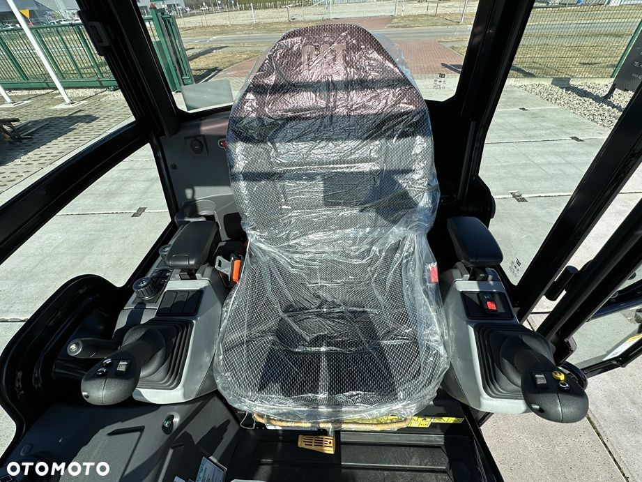 Caterpillar 302 CR - 29