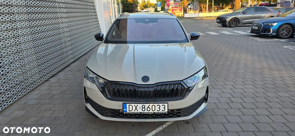 Skoda Octavia 2.0 TDI Sportline DSG - 2