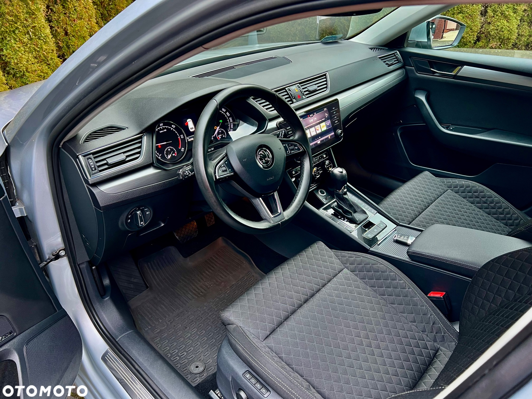 Skoda Superb 2.0 TDI Style DSG - 14