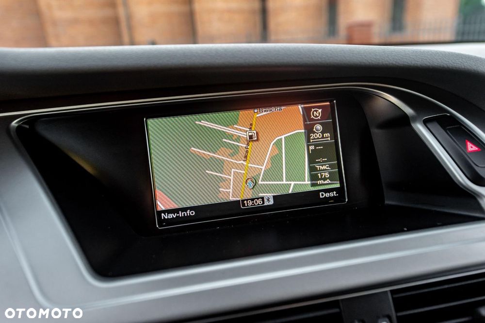 Audi A4 Limousine 2.0 TFSI Quattro S tronic - 29