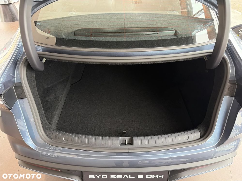 BYD Seal 6 - 13